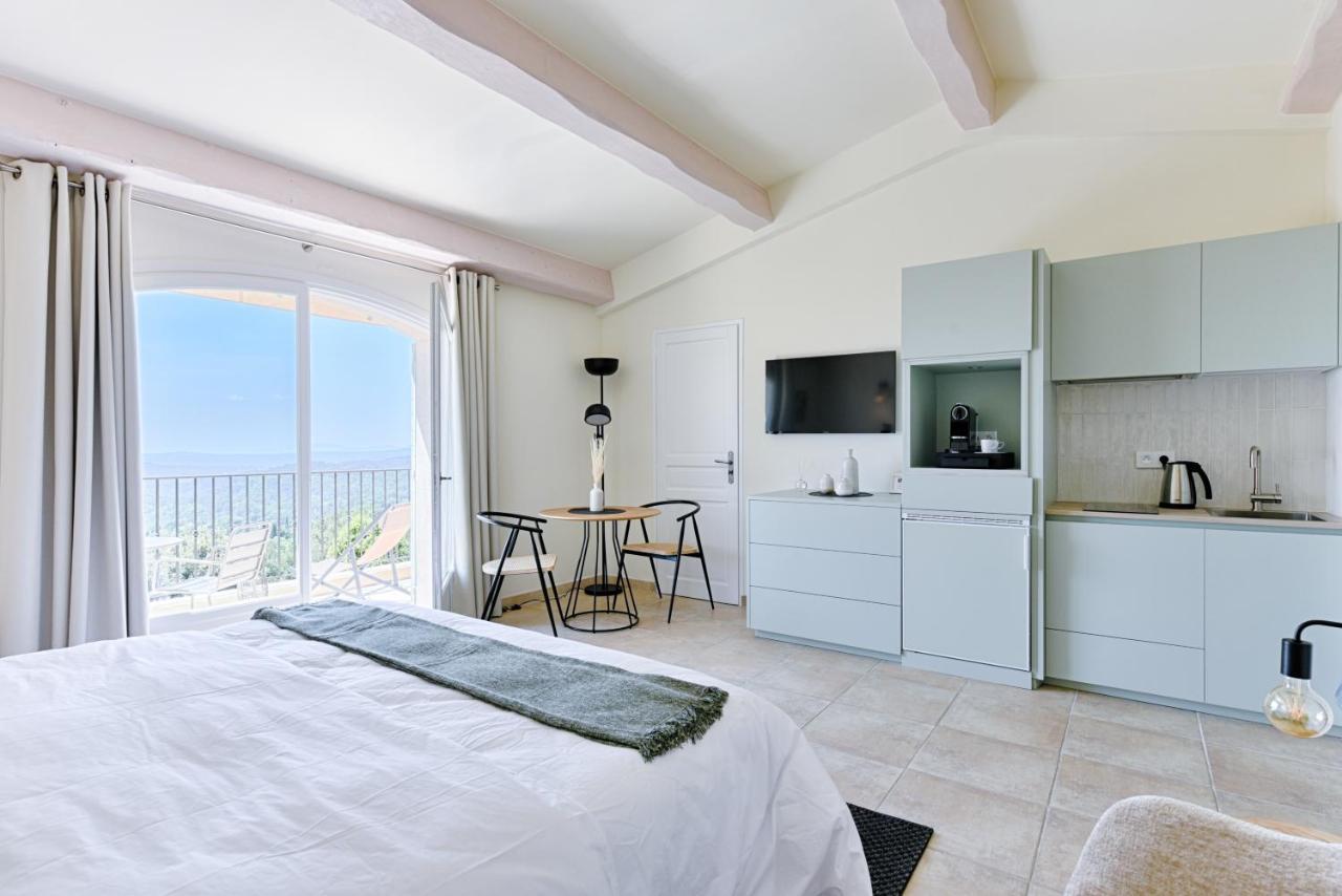 Terre D'Orizon Apartment Tourrettes-sur-Loup Room photo