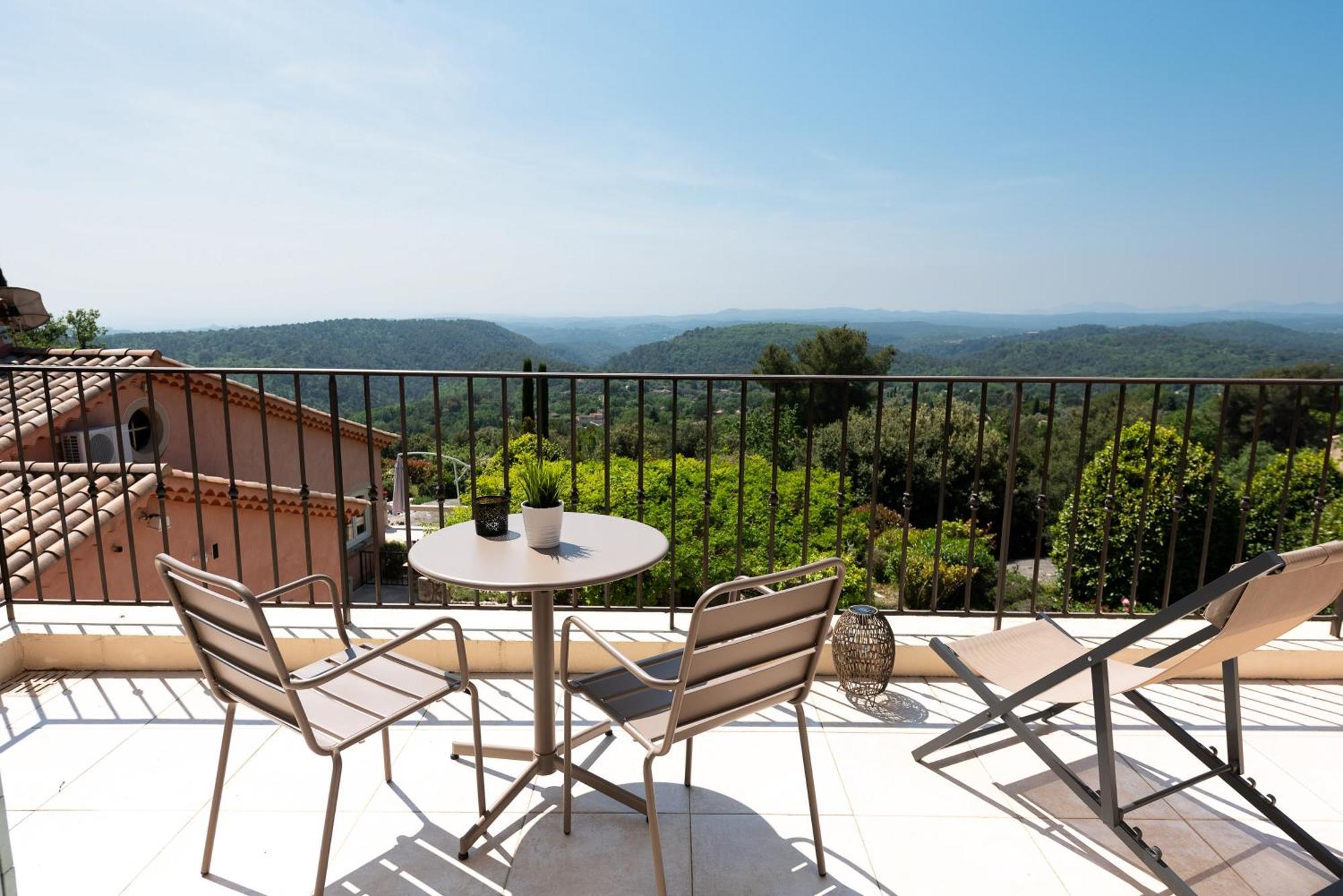 Terre D'Orizon Apartment Tourrettes-sur-Loup Room photo